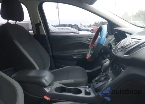 2014 Ford Escape S from USA, damaged, VIN 1FMCU0F79EUC34977